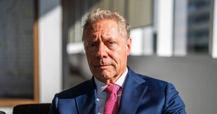 COVID vaccine rollout and pandemic preparedness assessed in new book, 'Fair Doses'