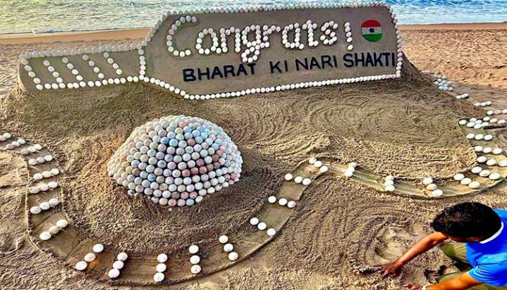 Sand Artist Sudarsan Patnaik Celebrates India’s Historic World Cup Win With Stunning Sand Art