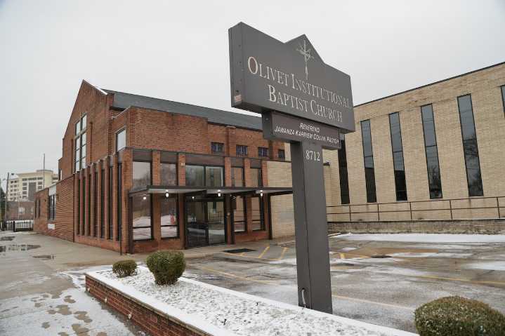 Attacking the faithful: Thieves break into several cars at Cleveland churches Sunday