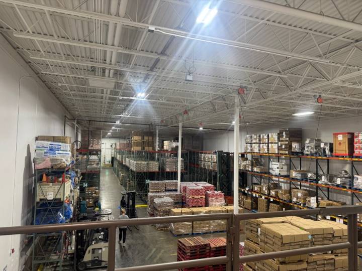 Regional Food Bank in need of 600 volunteers amid shutdown, holiday season