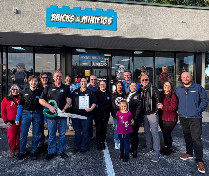 Bricks & Minifigs–Clermont Celebrates Grand Opening