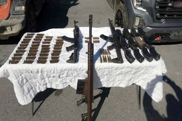 Hallan armas y rescatan a plagiado en Tamaulipas