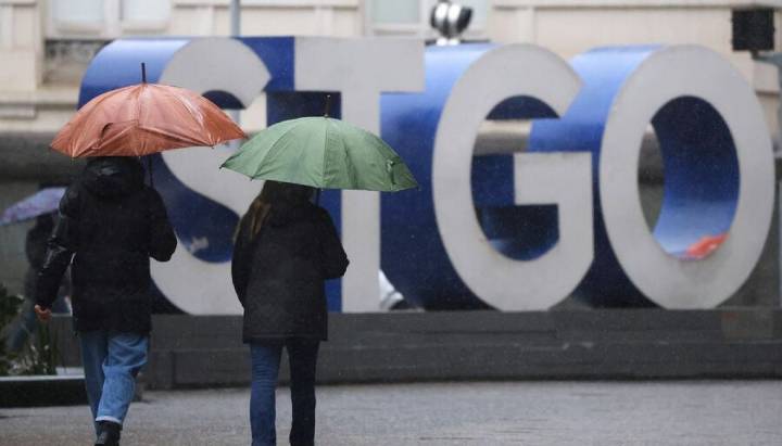 Pronóstico actualizado: ¿a qué hora empieza la lluvia en Santiago?