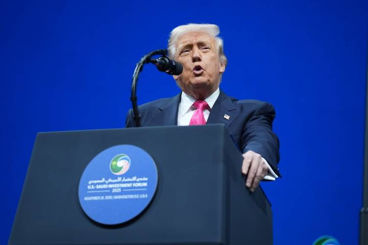 Trump pide ejecución de legisladores demócratas que llamaron a militares a desobedecer órdenes