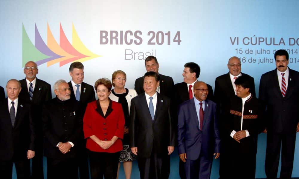 El Kremlin admite contactos con Venezuela sobre una eventual ayuda a Maduro