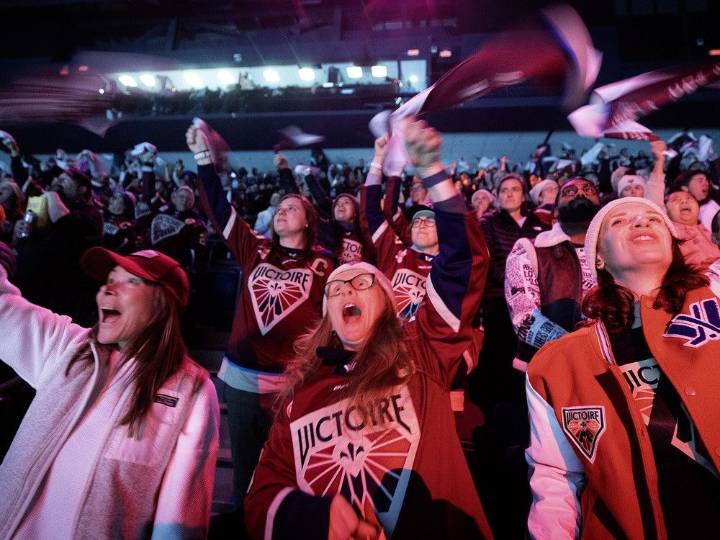 Montreal Victoire home opener puts 'extraordinary' ambience on display
