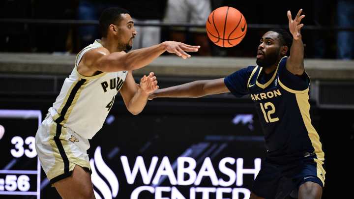 Trey Kaufman-Renn technical gives Purdue basketball foul trouble vs Memphis