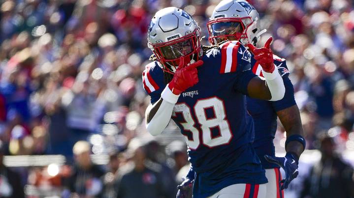 Patriots’ Rhamondre Stevenson, Austin Hooper headline TNF injury report vs. Jets