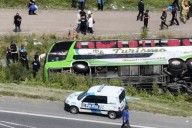 Un micro que llevaba militantes a un acto de Kicillof volcó: Hay dos muertos y varios heridos