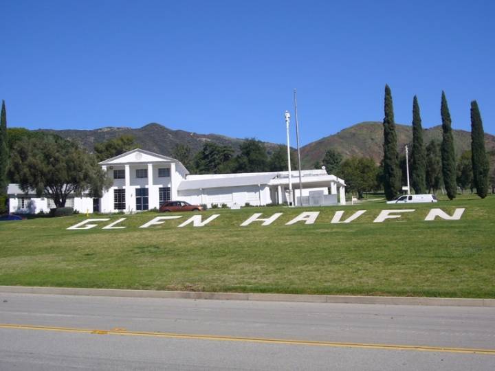 Man shot to death at L.A. cemetery