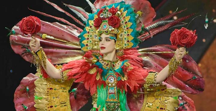 Fátima Bosch deslumbra con traje de diosa mexica