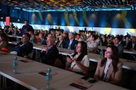 CADE Ejecutivos 2025: expertos advierten que el reto electoral está en educar cívicamente al votante peruano