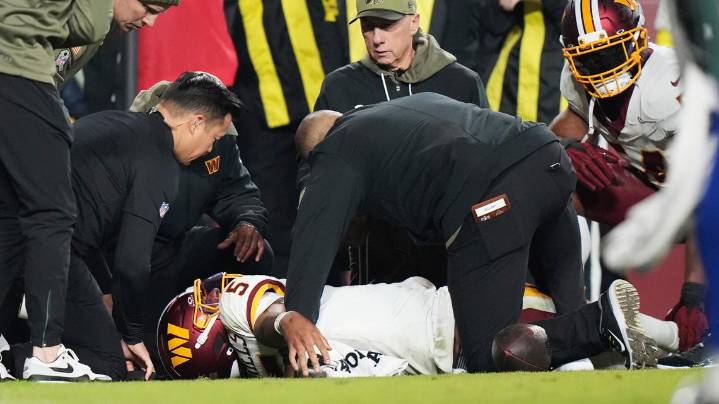 Commanders QB Daniels injured in 38-14 loss to Seahawks