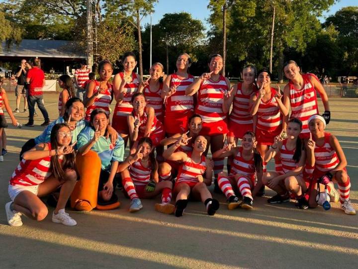 Regatas gritó campeón en el Regional de Clubes Damas Sub 14