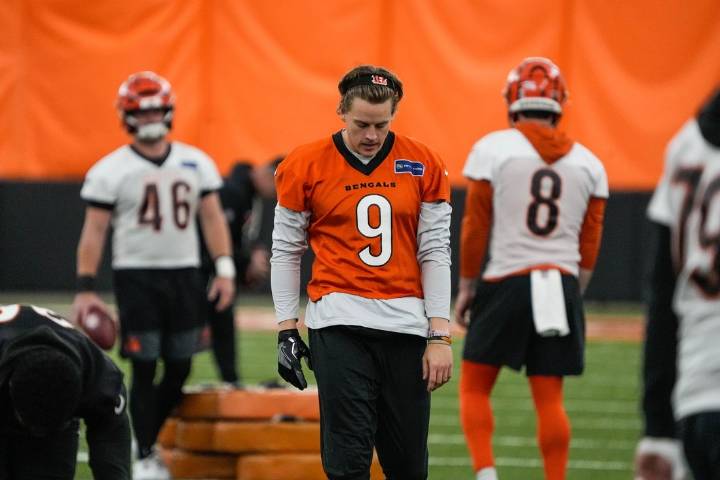 Deadspin | Bengals QB Joe Burrow full participant in practice