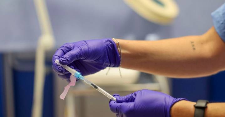 Más de un millón de andaluces ya se han vacunado contra la gripe