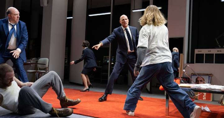 Meet Your New Mom: Robert Icke Does Oedipus