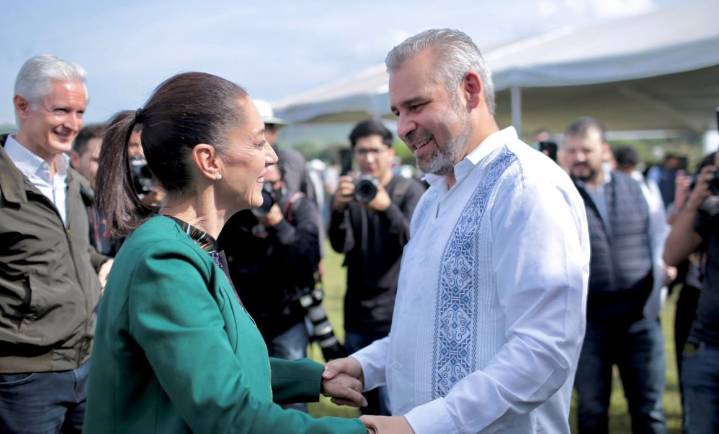 Sheinbaum, Harfuch y Rosa Icela, en comunicación con Ramírez Bedolla