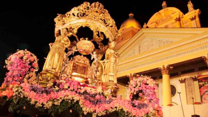 La Chinita se reencuentra hoy con su pueblo en las calles marabinas