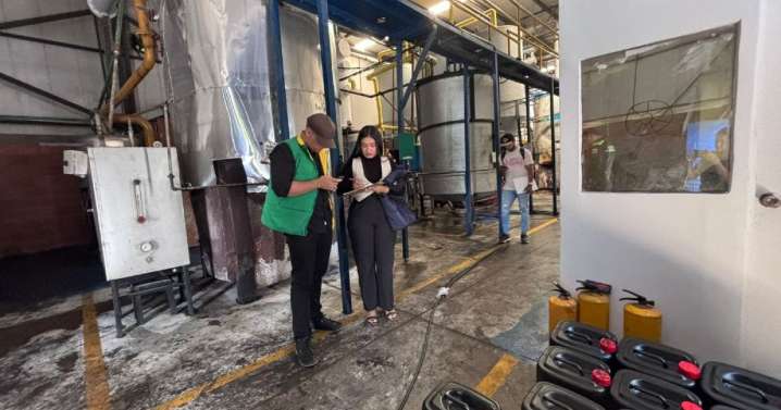 Sellaron empresa de aceites para automotores por falta de licencia ambiental: ¿de cuánto fue la multa?