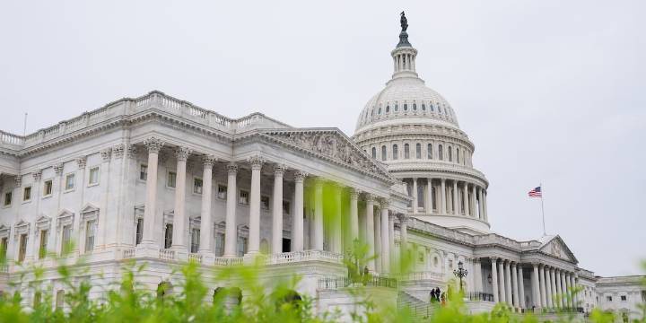 Colorado representatives prepare to head to Washington, DC to vote on possible end of government shutdown