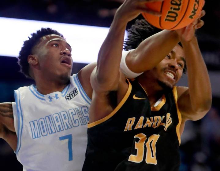 ODU finds outside shot, rolls past D