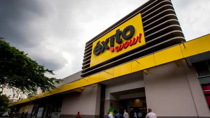 Grupo Éxito revierte pérdidas y alcanza utilidad neta de $142.905 millones en el tercer trimestre de 2025