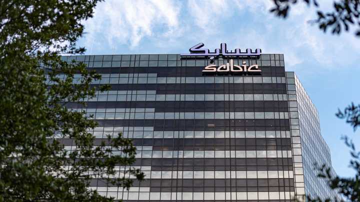 Pipefitter sues SABIC after alleged phosgene gas leak in Mount Vernon