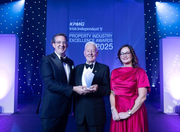 Property veteran Stephen Vernon honoured at KPMG ‘Irish Independent’ Property Industry Excellence Awards