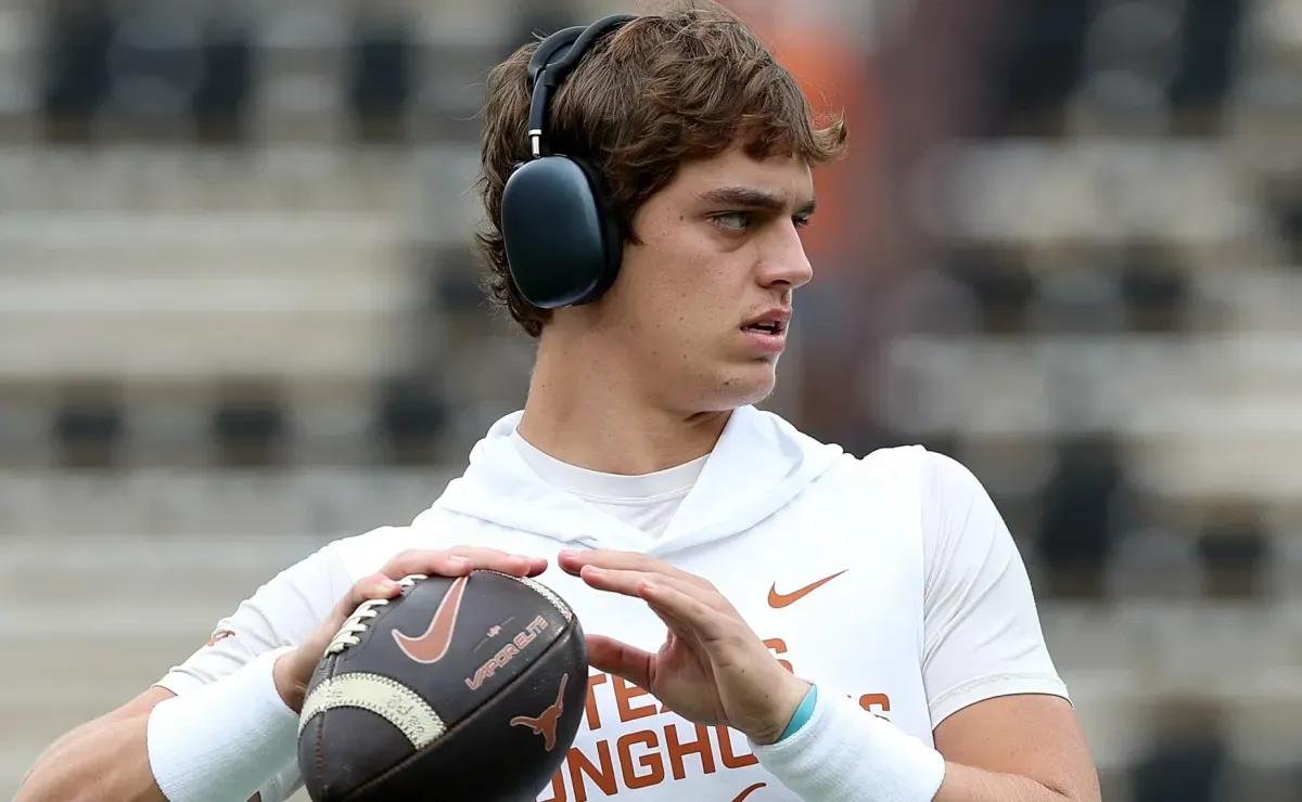 Is Arch Manning playing today, November 1, for Texas vs Vanderbilt?