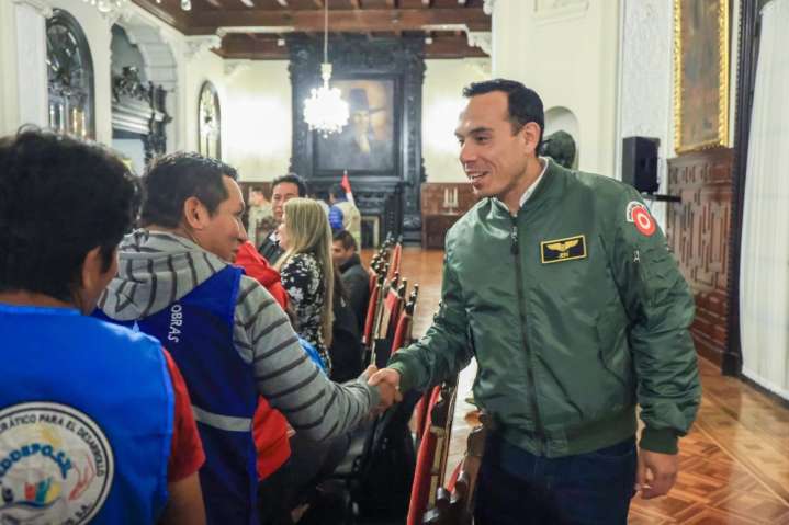 Presidente José Jerí lideró una reunión con dirigentes vecinales