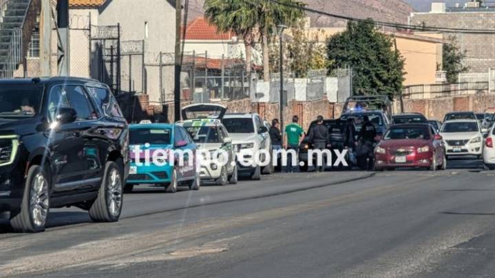 Choque generó caos vial en la Politécnico Nacional