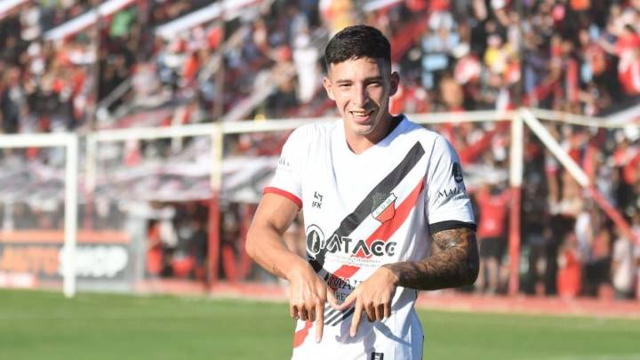 Luciano Paredes, el primer refuerzo de Gimnasia y Esgrima para jugar en Primera