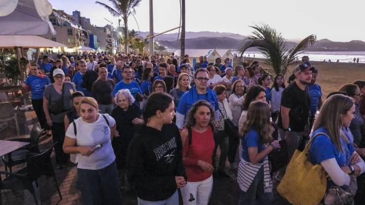 Paseo solidario del Cáncer de Pulmón, en Las Canteras