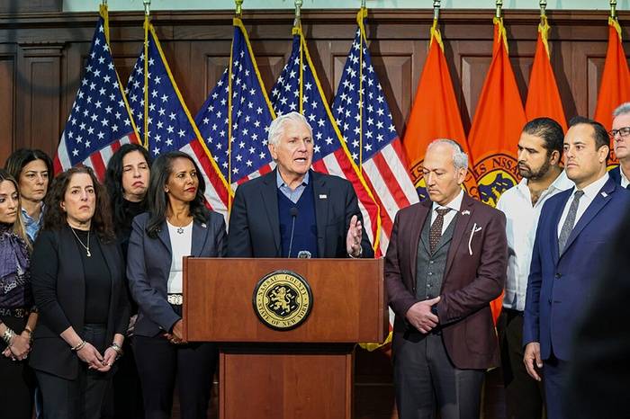 Nassau County Executive Bruce Blakeman Announces Campaign To Attract New Businesses And Residents To Nassau County