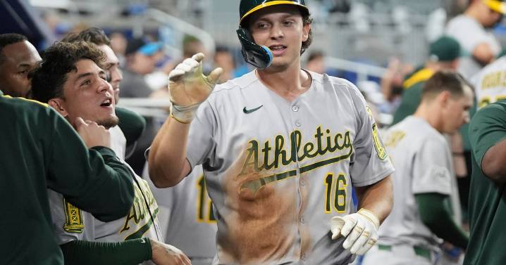 Athletics first baseman Nick Kurtz is unanimous American League Rookie of the Year