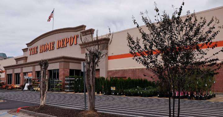 Home Depot cuts outlook amid housing slump, consumer uncertainty