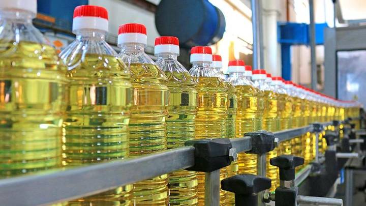 AWL feels the heat as cheaper soybean oil from Nepal floods Indian market
