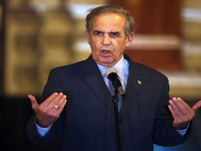 Congresista Chiabra sobre migrantes en la frontera con Chile: Ya está afectado el turismo en Tacna