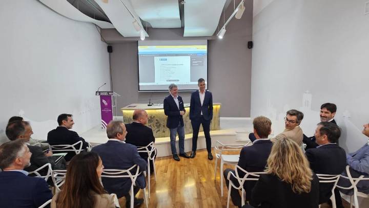 El comité de dirección de Hidraqua refuerza su estrategia de futuro en la Vega Baja