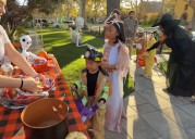 'A very magical moment': Trick-or-treaters bringing spooky fun to Sacramento's Fab 40's