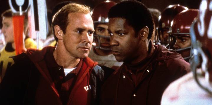 35 Best Thanksgiving Movies to Watch After You Feast