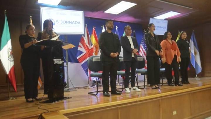 Forma UAdeC ciudadanos globales; promueven programa ‘Lobos Internacionales’