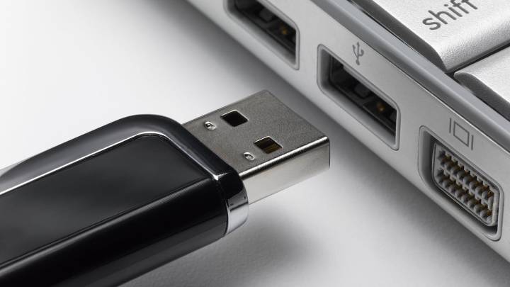 ¿Es seguro guardar archivos importantes en una USB? Esto es lo que debe tener en cuenta antes de hacerlo