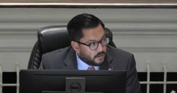 Montgomery City Council keeps restrictions on mayoral contract approvals