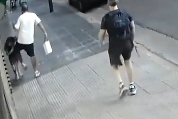 Una locura: un hombre presuntamente discapacitado le pegó una patada a una nena de 6 años en plena calle