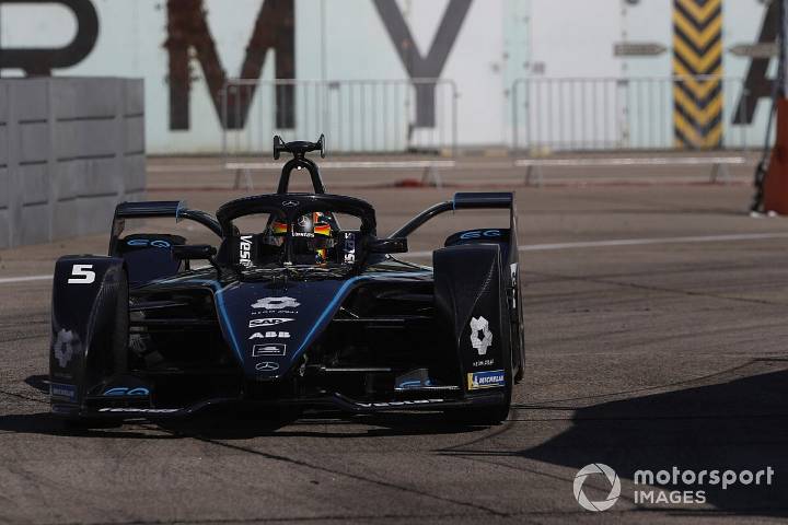 Berlin E-Prix: Vandoorne on pole for finale