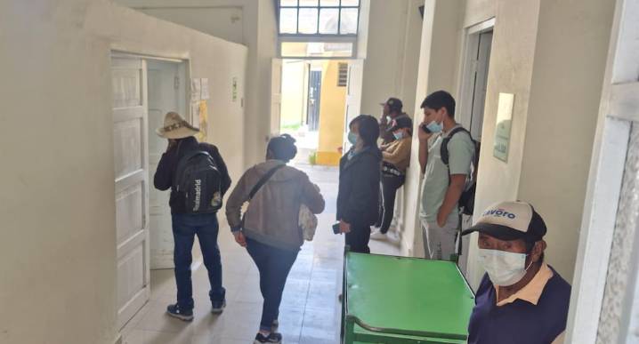 Hospital Goyeneche: Pacientes permanecen días sin ser operados por equipos malogrados (VIDEO)