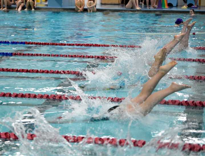 Prep roundup: Raegan Zaemann, two Columbia River relays advance as top-two seeds to finals at 2A state swimming