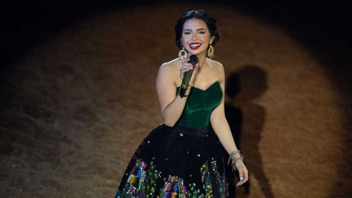 Ángela Aguilar Presume Apoyo de sus Seguidores